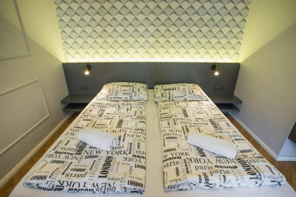 Design Studio Andel, All Historical Sights Walkable براغ المظهر الخارجي الصورة